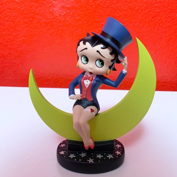 Over The Moon Betty Boop Collectable Figurine